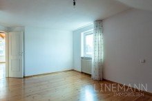 Schlafzimmer-149-HDR Willkommen in Ihrem neuen Zuhause - ein wahres Juwel, das Ihre Wohntr�ume �bertrifft!
