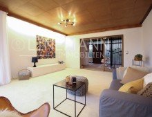 11-Wohnzimmer2-1 Wohnhaus, Einliegerwohnung & Doppelgaragen auf zwei Grundst�cken
