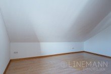 Schlafzimmer-47 Willkommen in Ihrem neuen Zuhause - ein wahres Juwel, das Ihre Wohntr�ume �bertrifft!