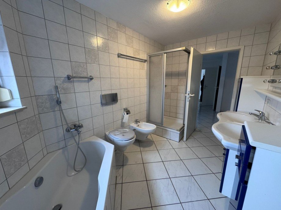 WhatsApp Image 2025-08-27 at 12.07.22 (2) Dachgeschosswohnung H�pfingen