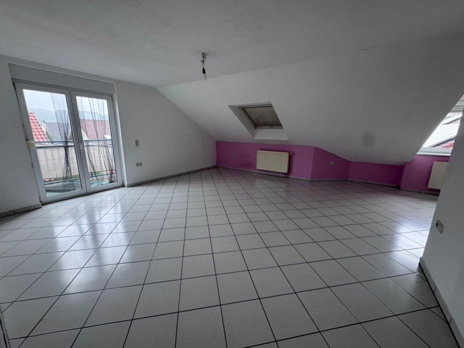 WhatsApp Image 2025-08-27 at 12.07.21 (1) Dachgeschosswohnung H�pfingen