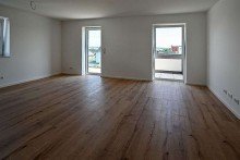 Wohnzimmer 02 Walld�rn: 2 Raum Penthouse Wohnung mit traumhaftem Fernblick in Waldrandlage