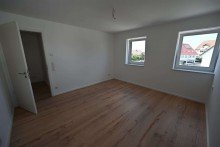 Schlafzimmer 01 Walld�rn: 2 Raum Penthouse Wohnung mit traumhaftem Fernblick in Waldrandlage